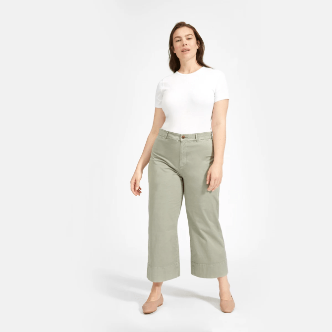 STYLECASTER | Everlane Sale May 2020 | green chinos