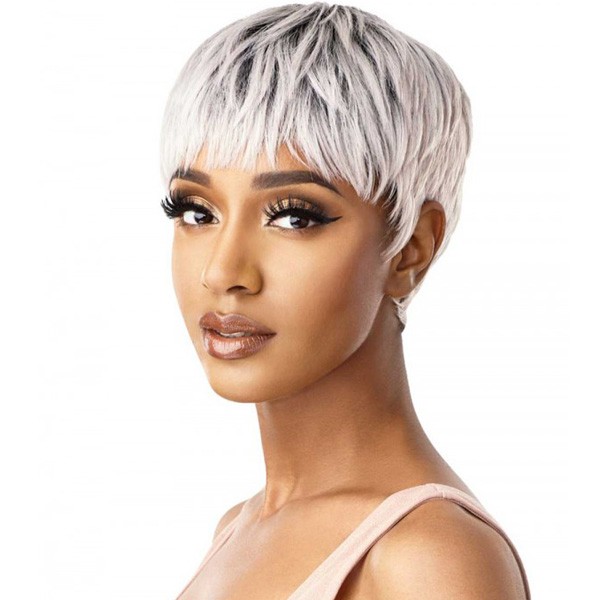 Outre Wigpop Synthetic Wig in style 'Nola'