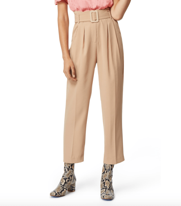 STYLECASTER | Taylor swift khakis CMAs