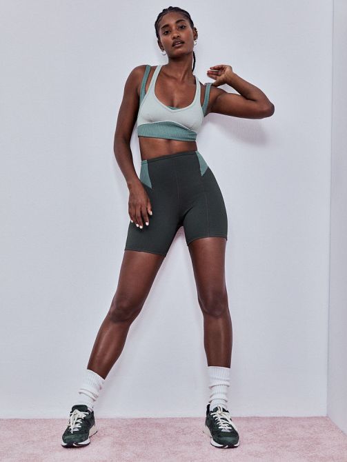 STYLECASTER | For Love & Lemons Athleisure