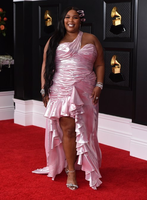STYLECASTER | Lizzo GRAMMYs Dress