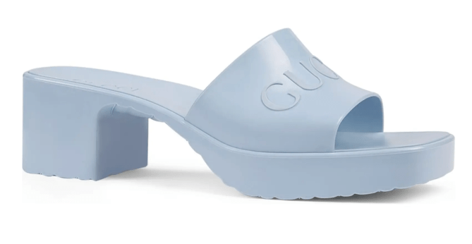 STYLECASTER | Gucci Rubber Slides