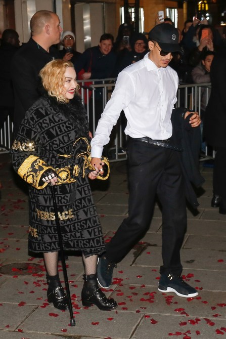 Madonna, Ahlamalik Williams