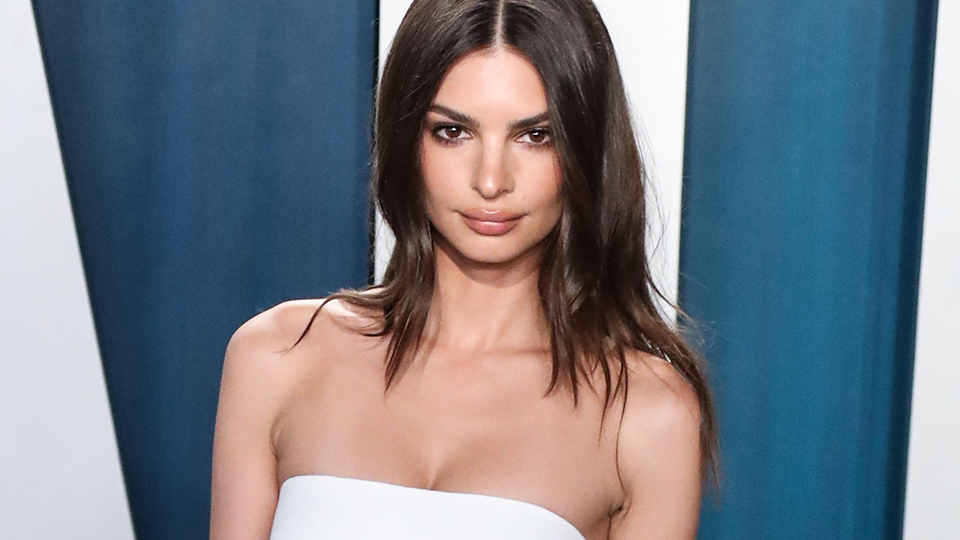 STYLECASTER | Emily Ratajkowski Zara Skirt