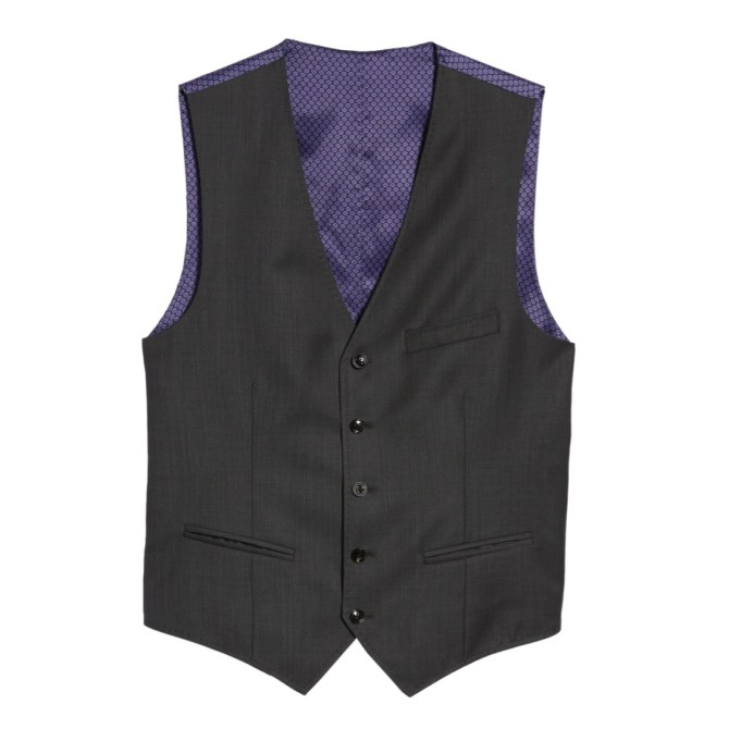 STYLECASTER | Kendall Jenner Street Style Vest