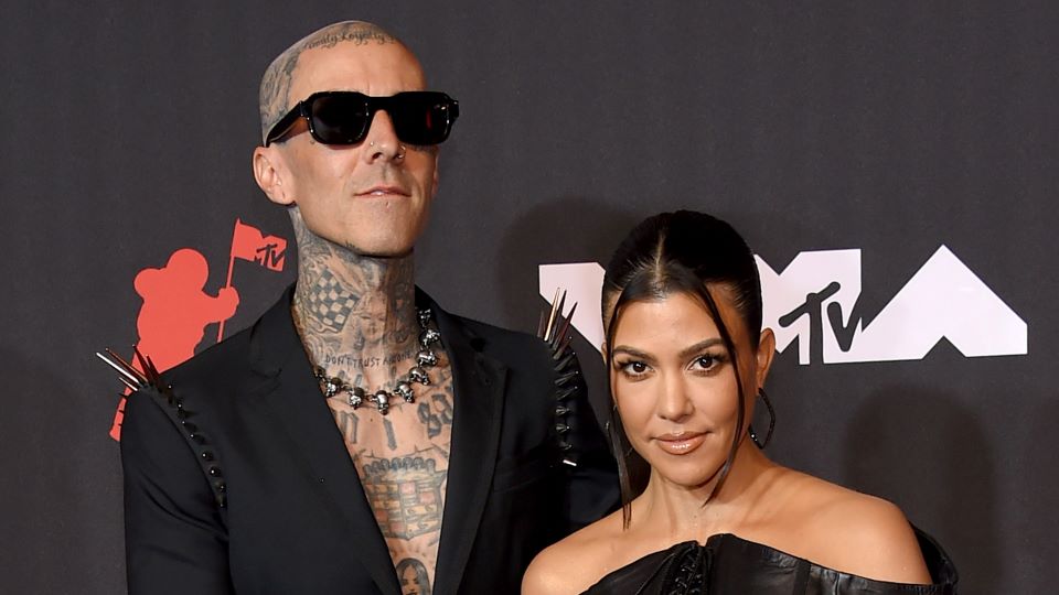 travis-barker-kourtney-kardashian