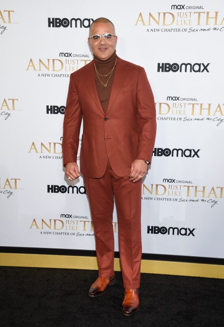 STYLECASTER | And Just Like That Outfits