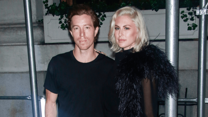 Shaun White Girlfriend | Sarah Barthel