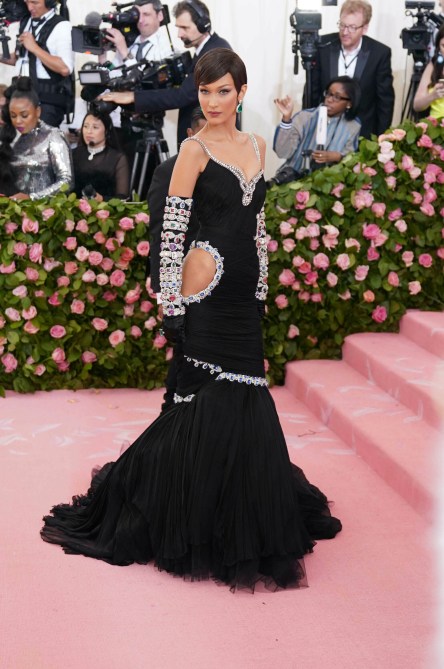STYLECASTER | Bella Hadid Met Gala Look 2022
