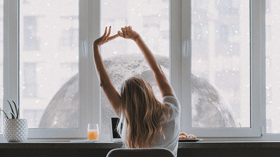 StyleCaster | Zodiac Signs March 2023 Full Moon in Virgo Most Affected