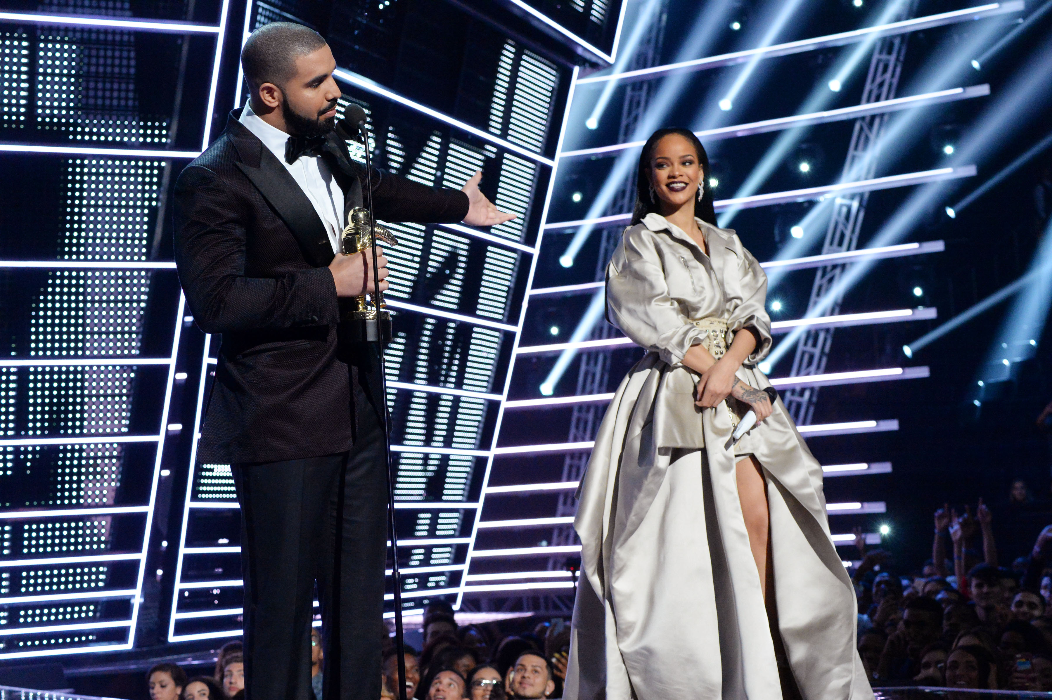 Drake - Rihanna