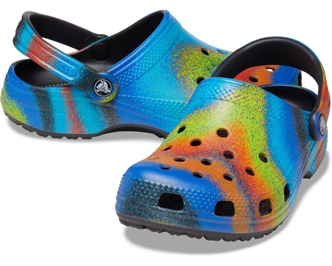 Crocs classic tie-dye graphic clog