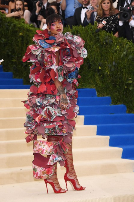 STYLECASTER | Rihanna Met Gala Look 2023 