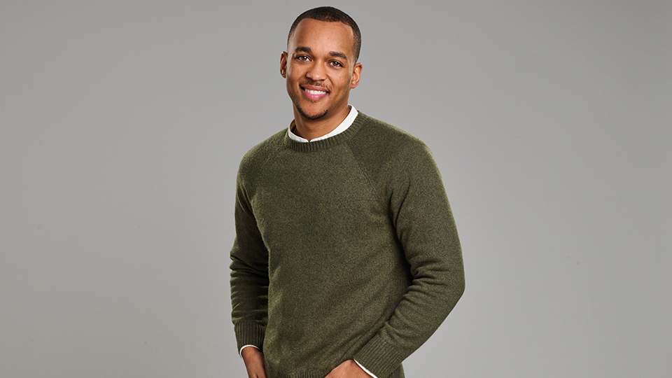 Marshall, Love Is Blind