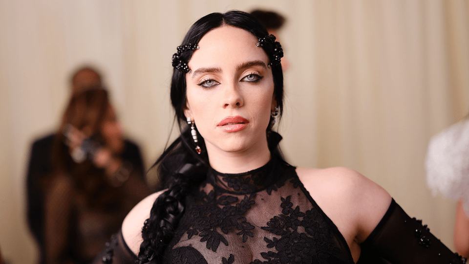 STYLECASTER | Billie Eilish Met Gala Look