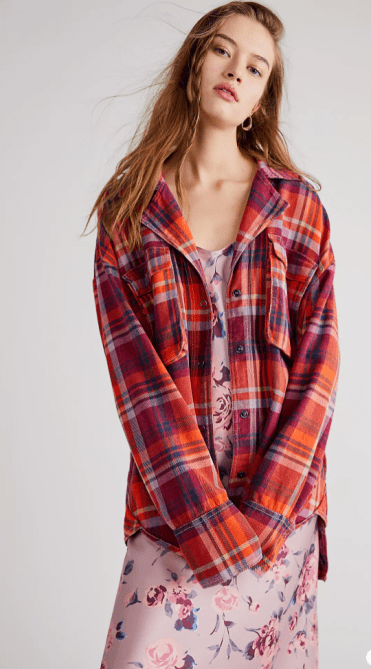 STYLECASTER | Flannel Trend Explainer Spring 2023