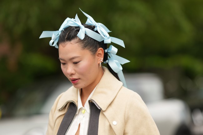 Gen Z Fashion Trends: Hair Bows