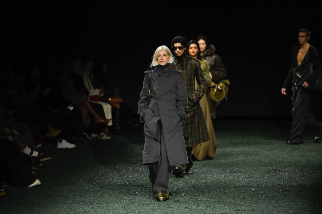 Agyness Deyn walks Burberry Autumn/Winter 2024 at London Fashion Week.