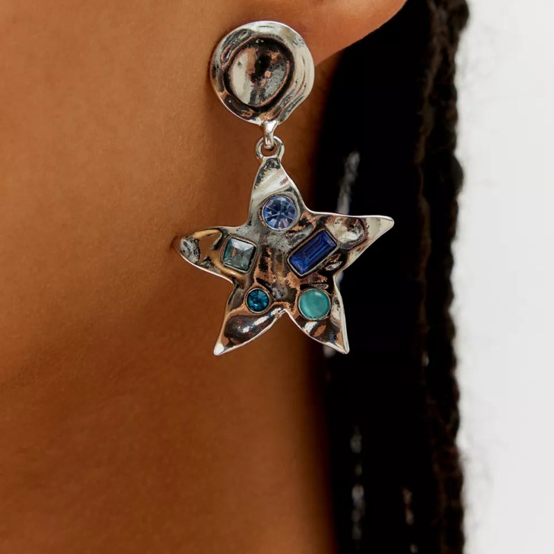 Jewelry Trends 2024: Hearts, Wabi Sabi, & Charm Bracelets for Summer