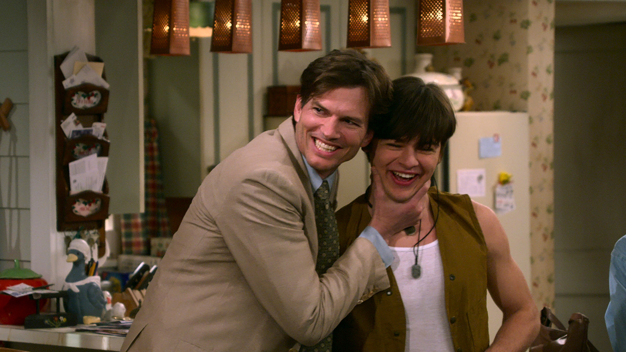Ashton Kutcher as Michael Kelso, Mace Coronel as Jay Kelso in episode 101 of That ‘90s Show.