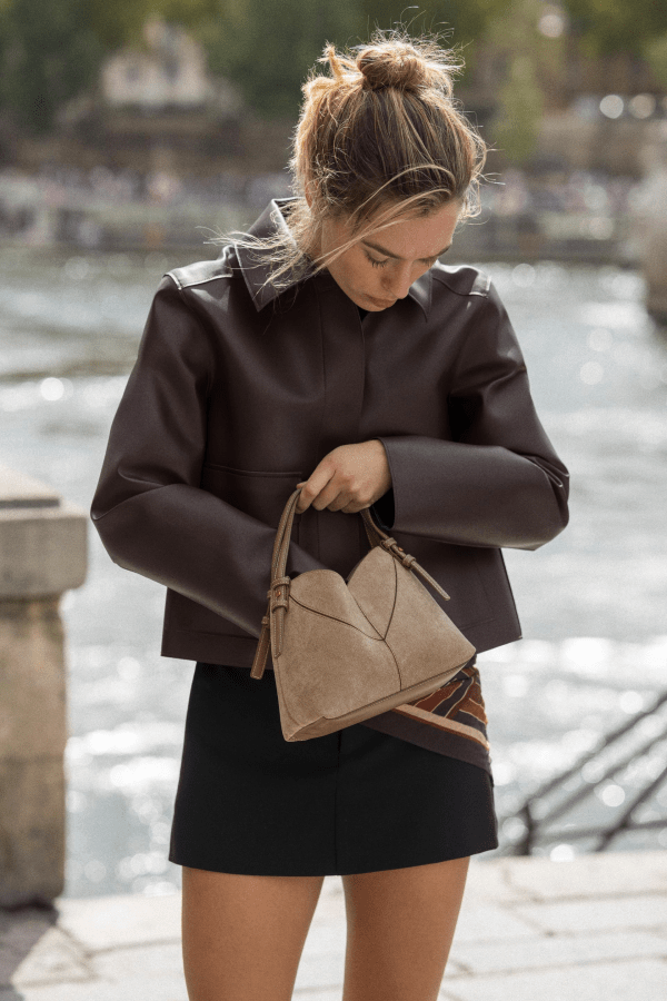 Zara Reversible Slouchy Bucket Bag in black
