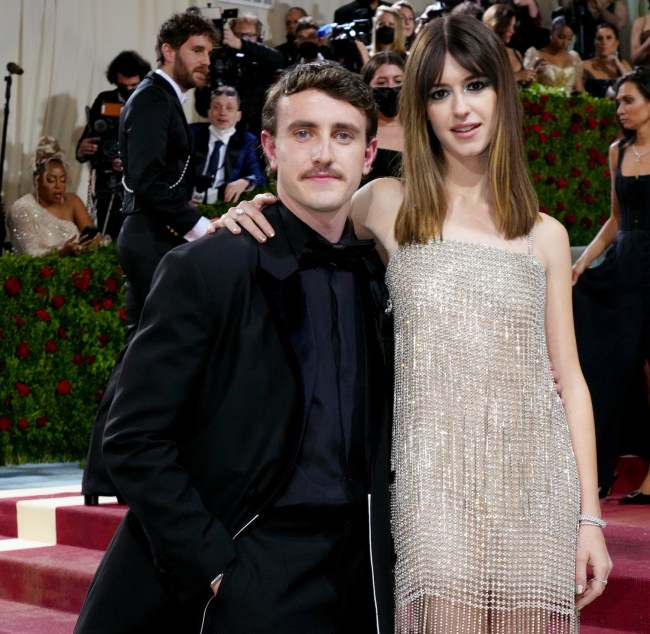 Paul Mescal and Daisy Edgar-Jones attend The 2022 Met Gala Celebrating "In America: An Anthology of Fashion" at The Metropolitan Museum of Art on May 02, 2022 in New York City