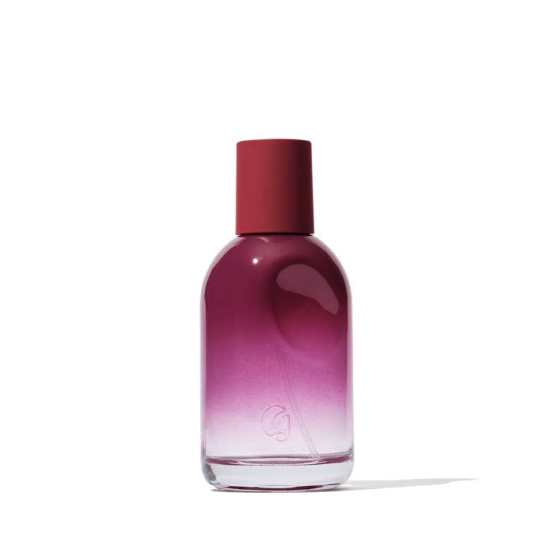 Glossier Rêve & Doux Perfume Review: Brat Meets Demure