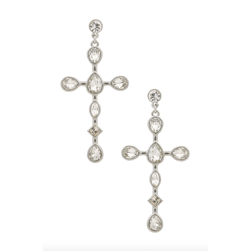 Earrings Trends 2024: Bows, Dangly Crystals, & More for Fall