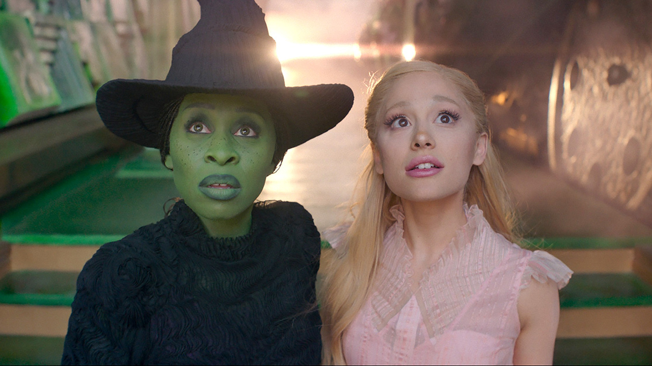 WICKED, from left: Cynthia Erivo, Ariana Grande, 2024.