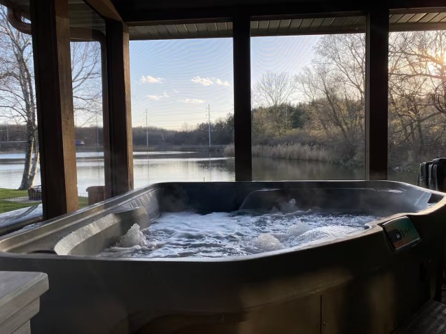 Couple's Master Suite in Crystal Lake, Illinois