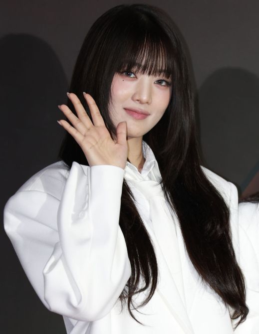 INCHEON, SOUTH KOREA - NOVEMBER 16: Minnie of (G)I-DLE attends '2024 Korea Grand Music Awards' red carpet event at INSPIRE Arena in Jung-gu on November 16, 2024 in Incheon, South Korea.