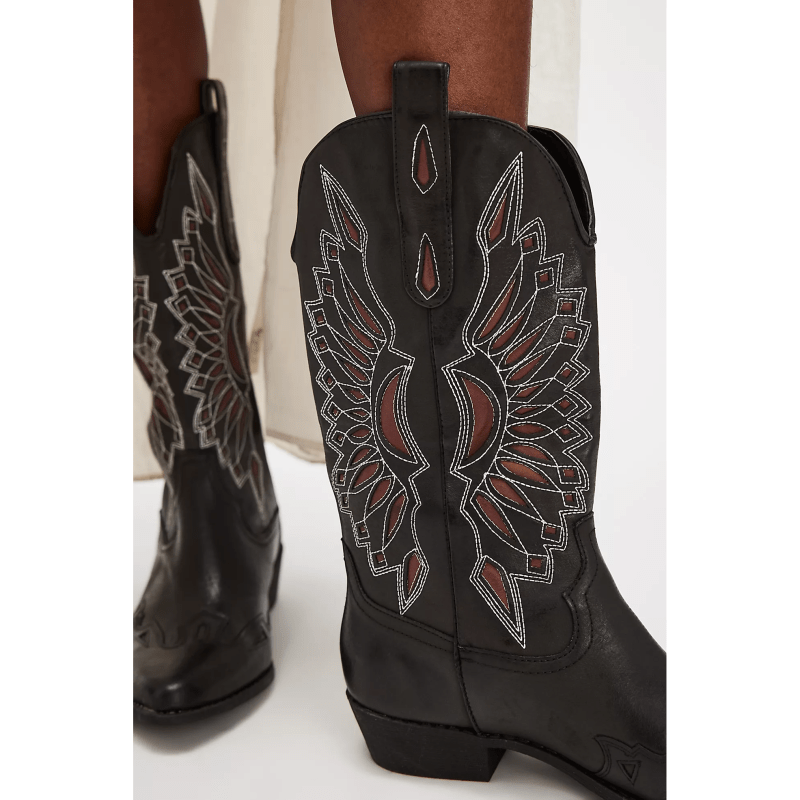 What to Wear to Stagecoach 2026 According to a Style Blogger