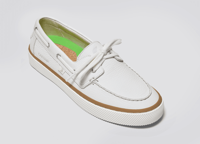 Cariuma Maré Boat Shoe in White