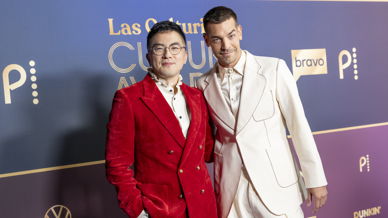 LOS ANGELES, CALIFORNIA - JULY 17: (L-R) Bowen Yang and Matt Rogers arrive at the Las Culturistas Culture Awards at The Orpheum Theatre on July 17, 2025 in Los Angeles, California.