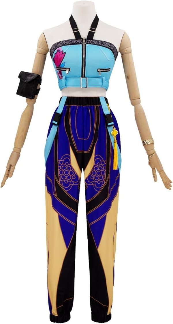 Where to Buy HUNTR/X Halloween Costumes Online According to a Super Fan