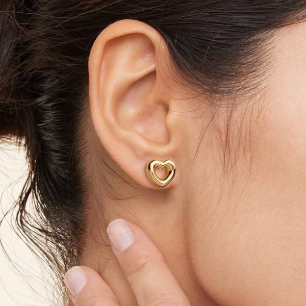 33 Best Valentine's Day Gift Ideas for Her in 2026